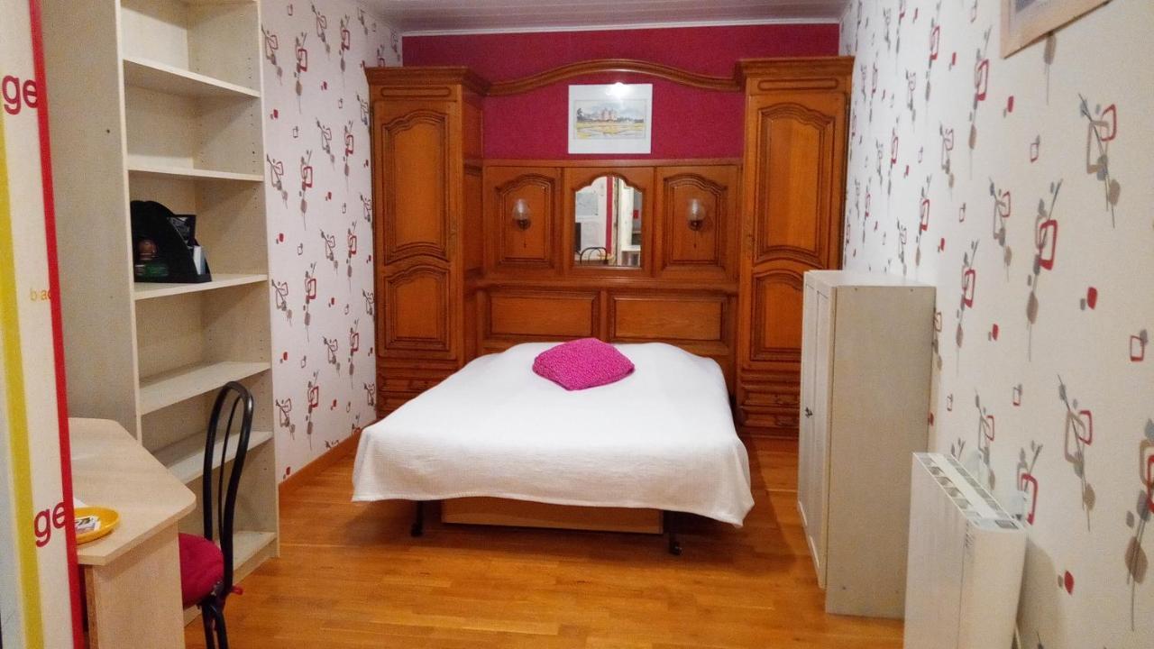 Gite Les Bignones Freneuse  Екстериор снимка